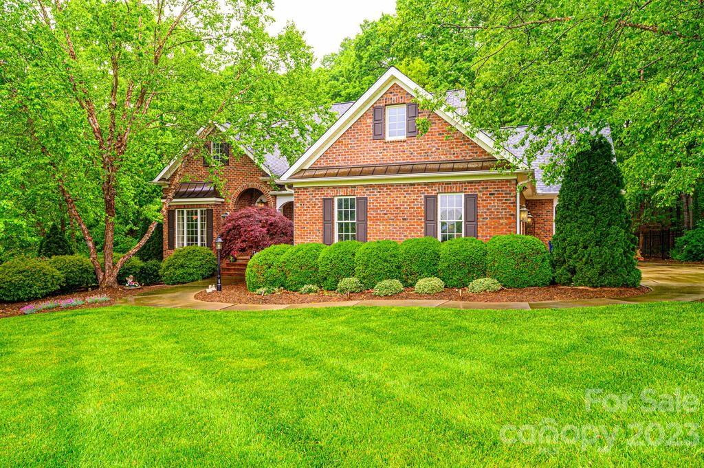 4198 Rainbow Hills Drive Hickory NC 28602