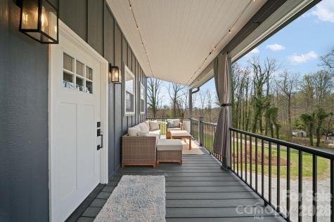 16 Hare Ridge Asheville NC 28803