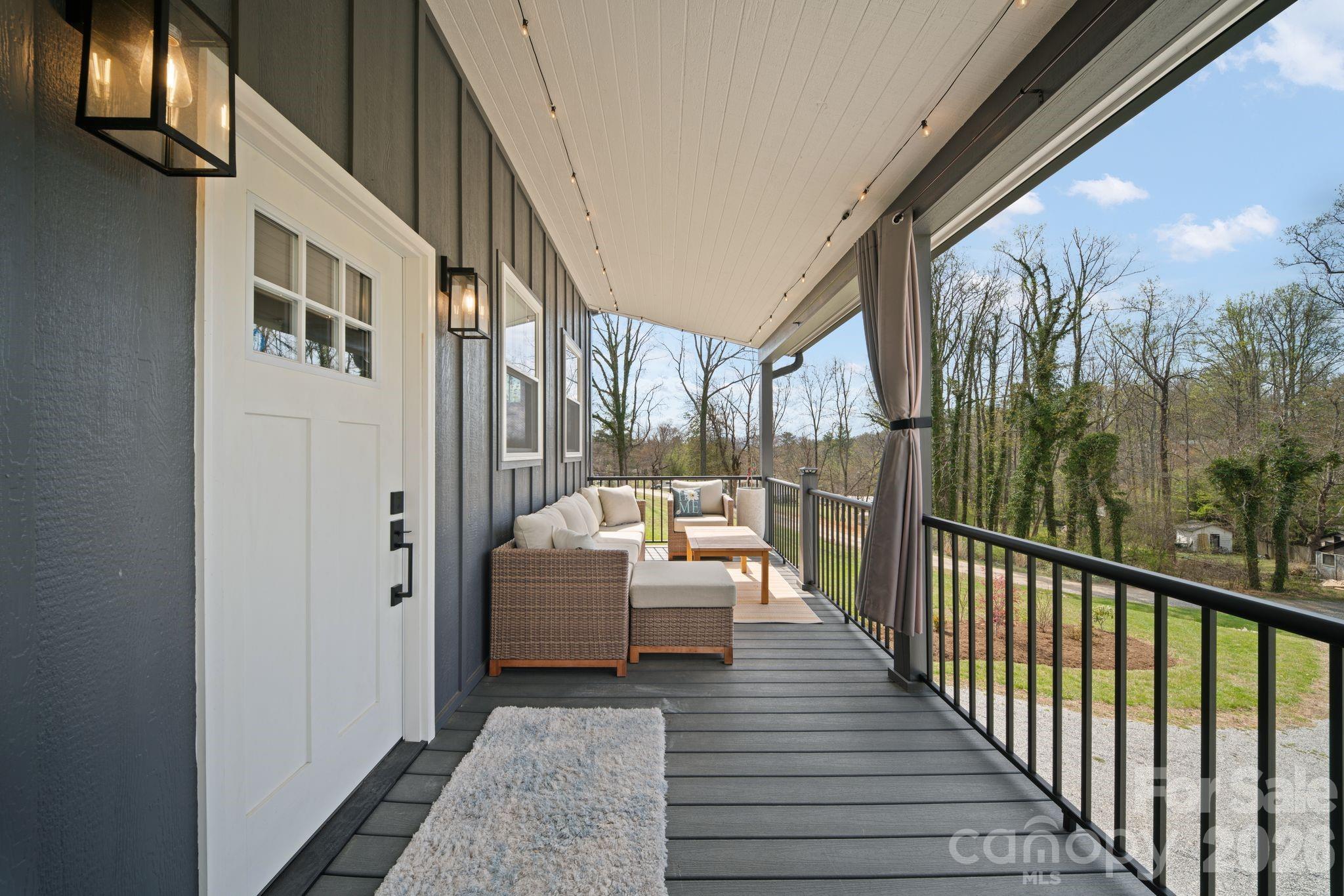 16 Hare Ridge Asheville NC 28803