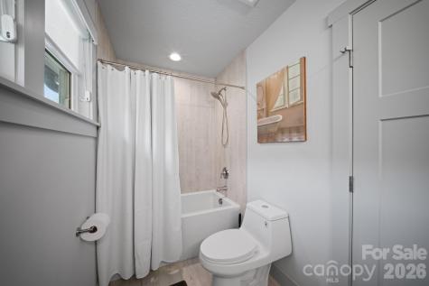 16 Hare Ridge Asheville NC 28803