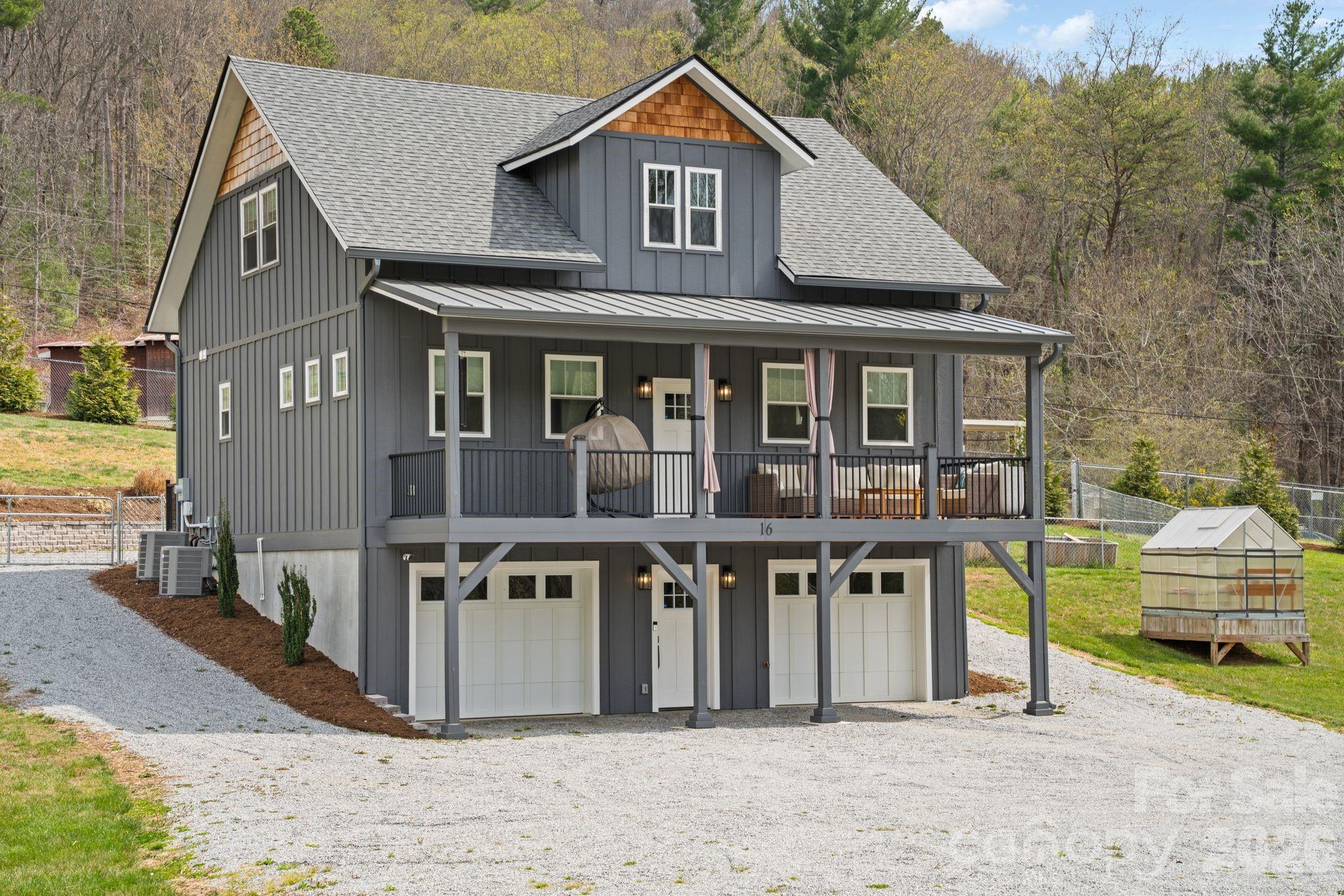 16 Hare Ridge Asheville NC 28803