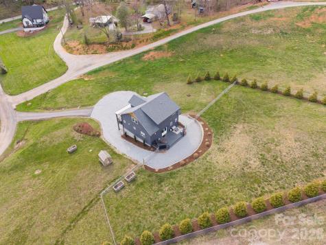 16 Hare Ridge Asheville NC 28803