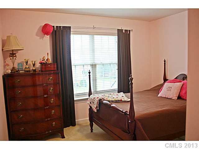 11607 Sir Francis Drake Drive Charlotte NC 28277
