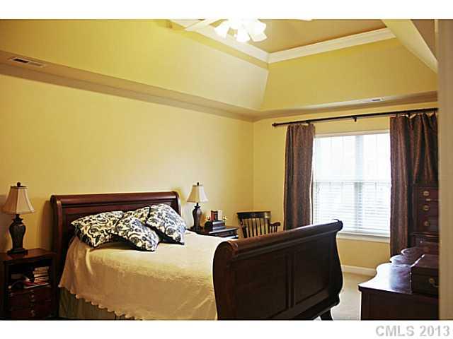 11607 Sir Francis Drake Drive Charlotte NC 28277