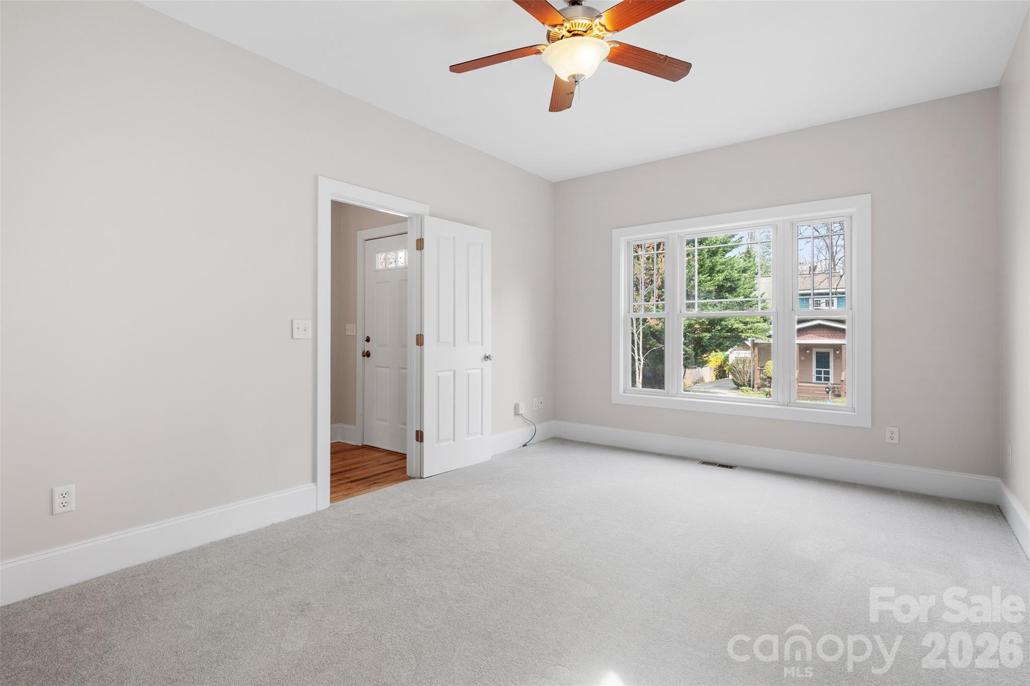 21 Lamar Avenue Asheville NC 28803
