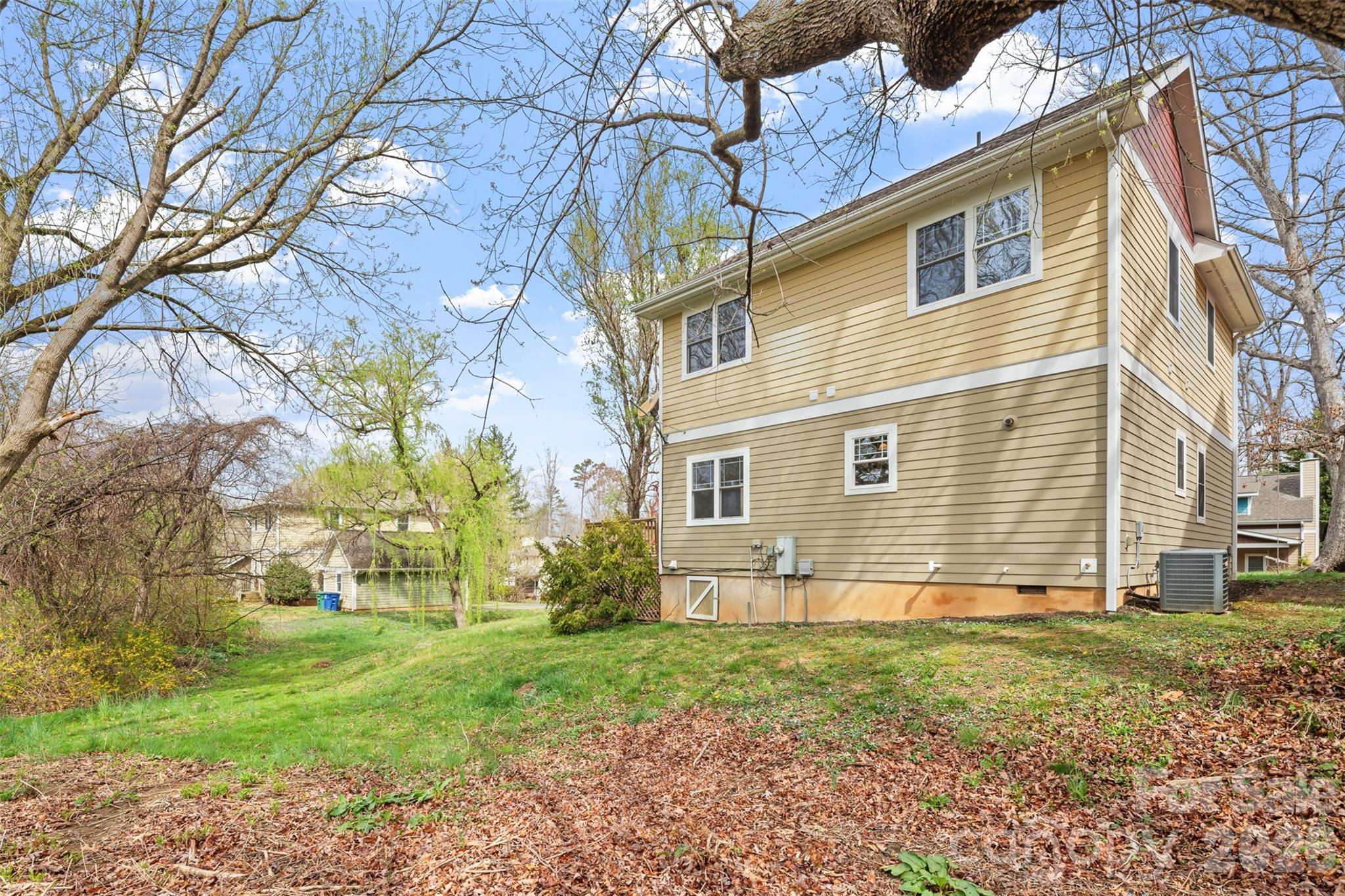 21 Lamar Avenue Asheville NC 28803