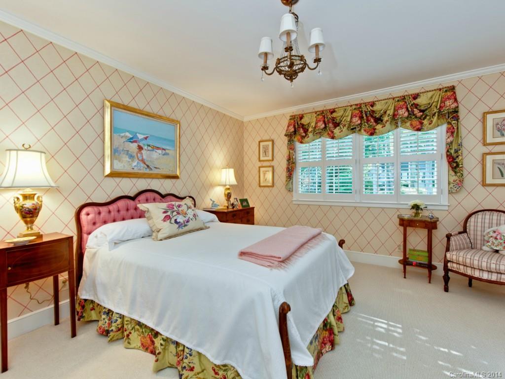 4035 Abingdon Road Charlotte NC 28211