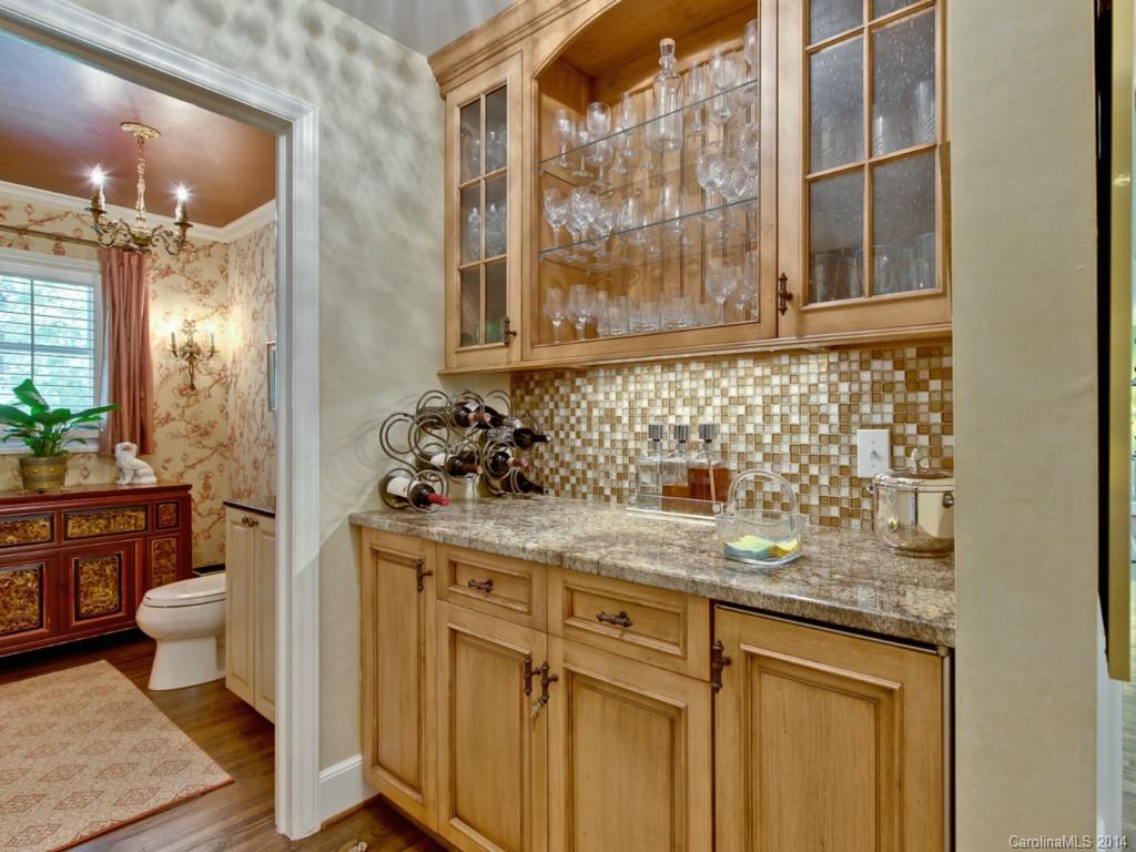 4035 Abingdon Road Charlotte NC 28211