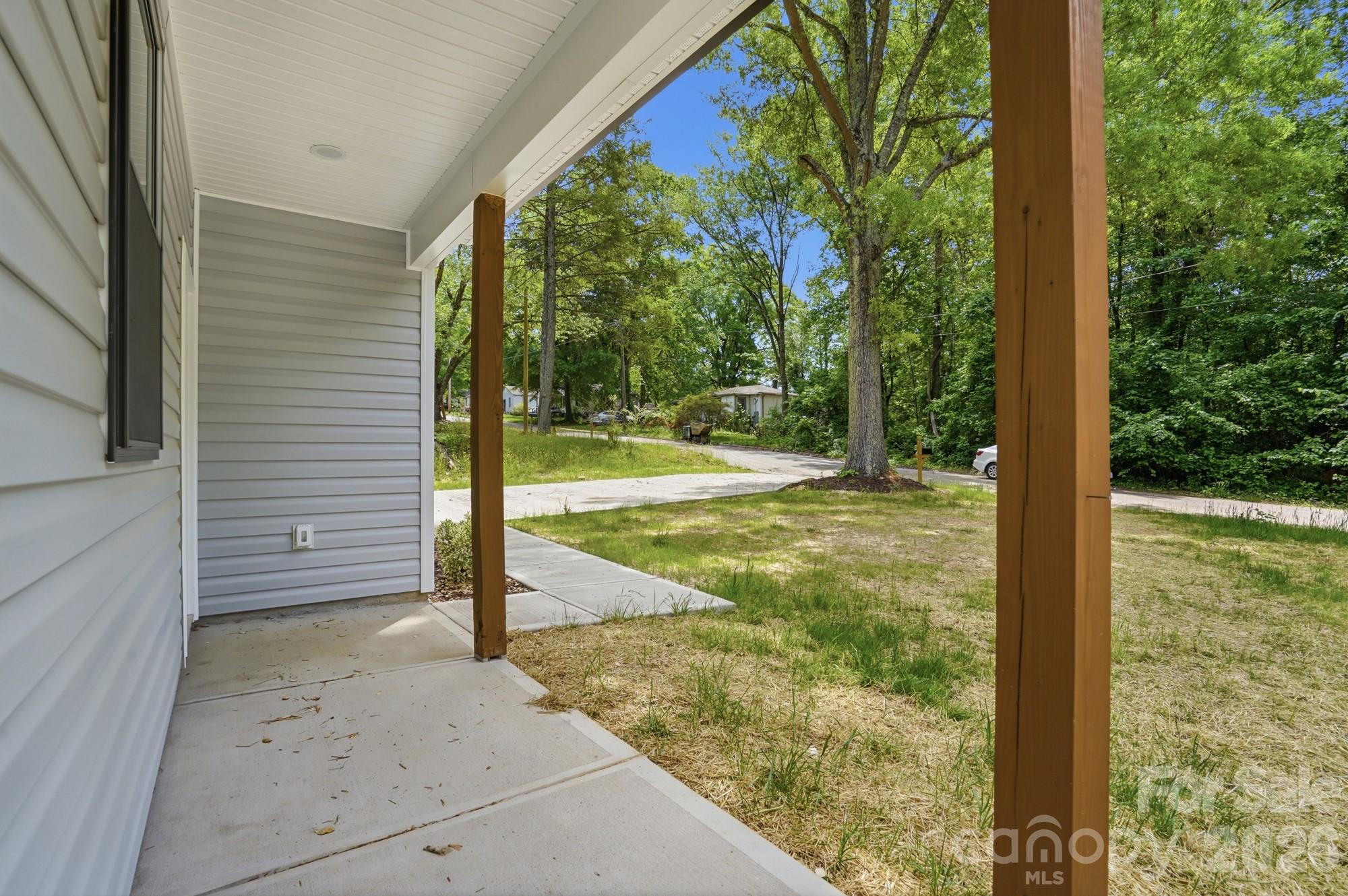 1230 Wilmington Avenue Statesville NC 28677