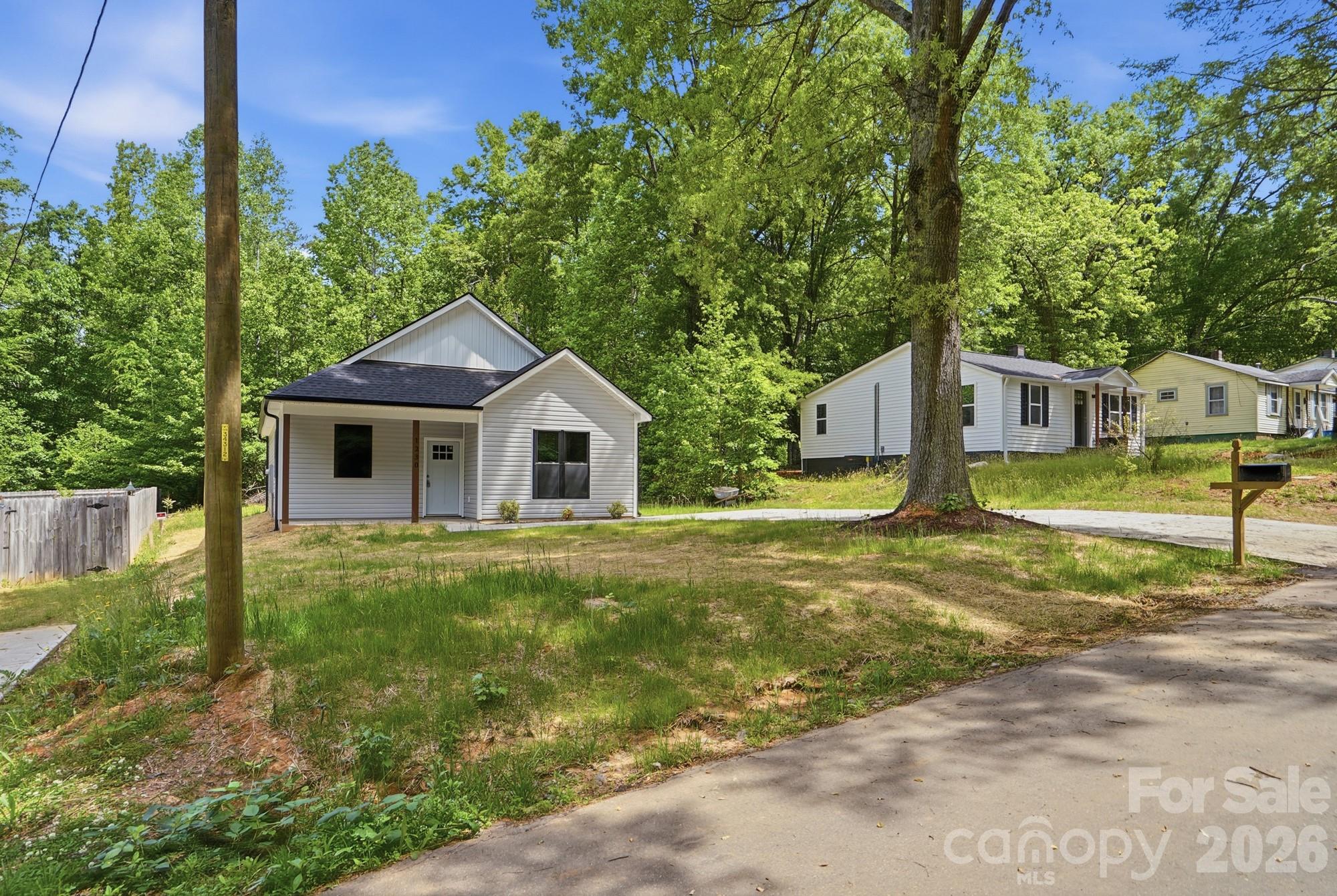 1230 Wilmington Avenue Statesville NC 28677