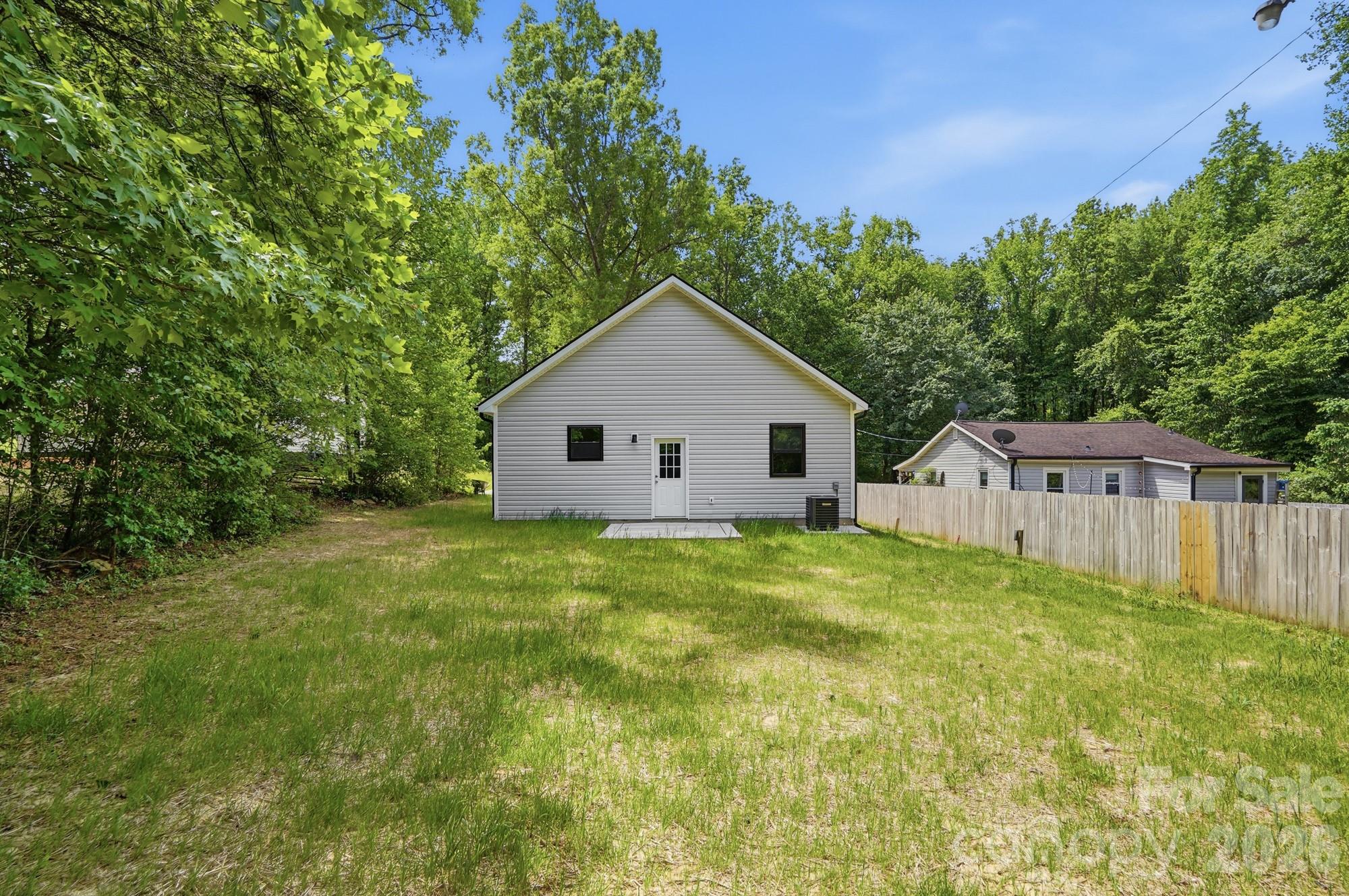 1230 Wilmington Avenue Statesville NC 28677