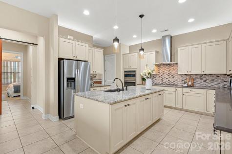 432 Granite Lake Court Denver NC 28307