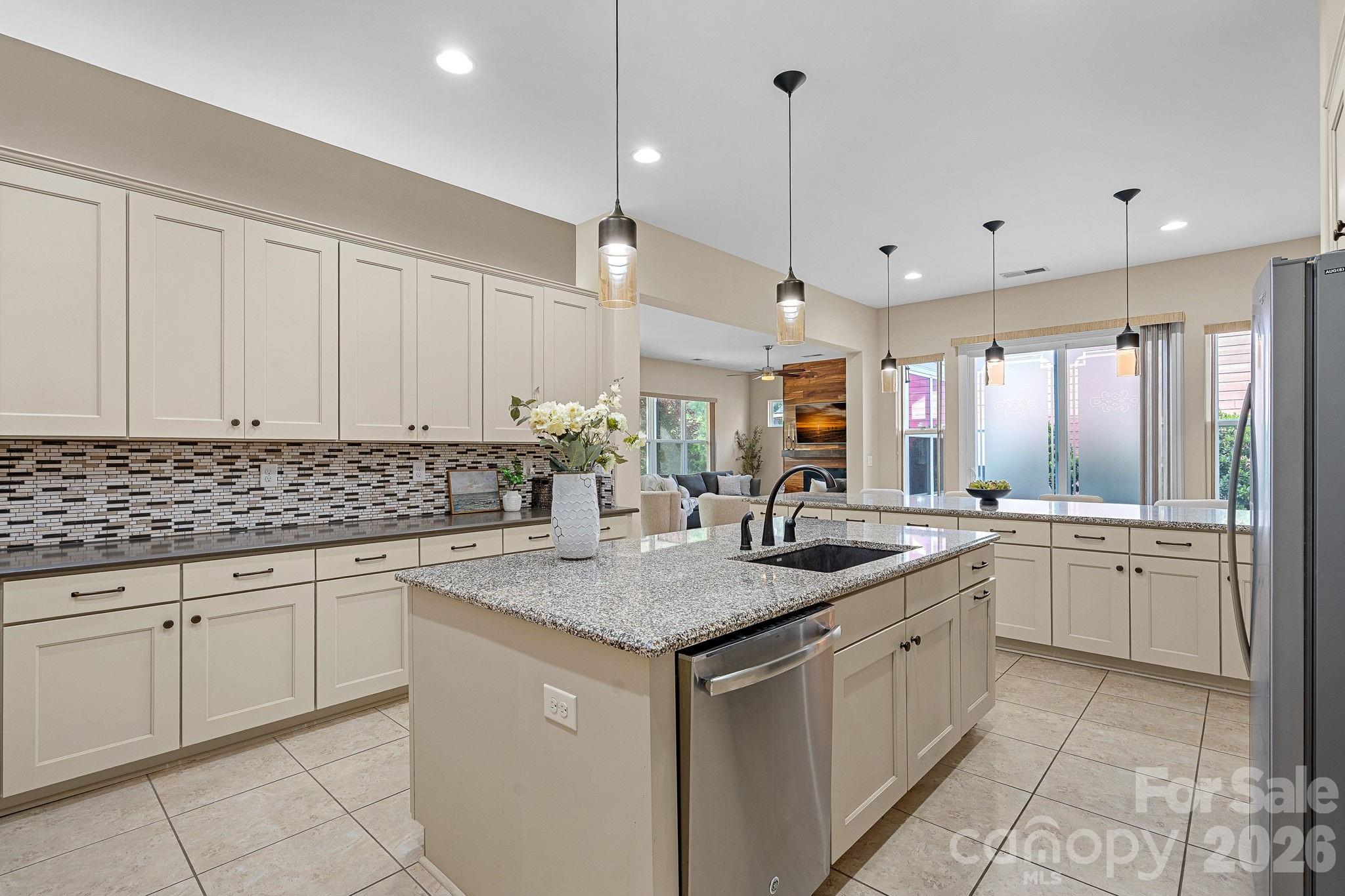 432 Granite Lake Court Denver NC 28307