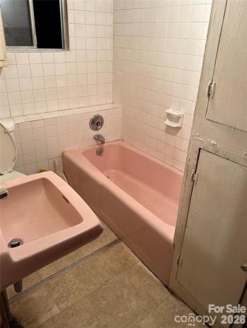 90 Tremont Street Asheville NC 28806