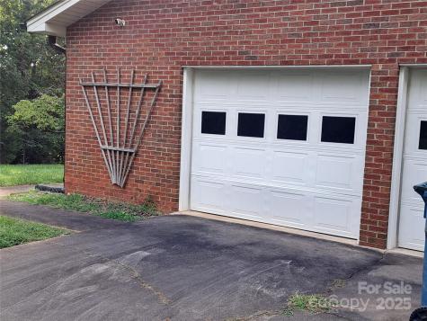 123 Softwind Lane Concord NC 28025