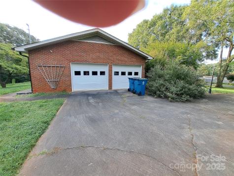 123 Softwind Lane Concord NC 28025