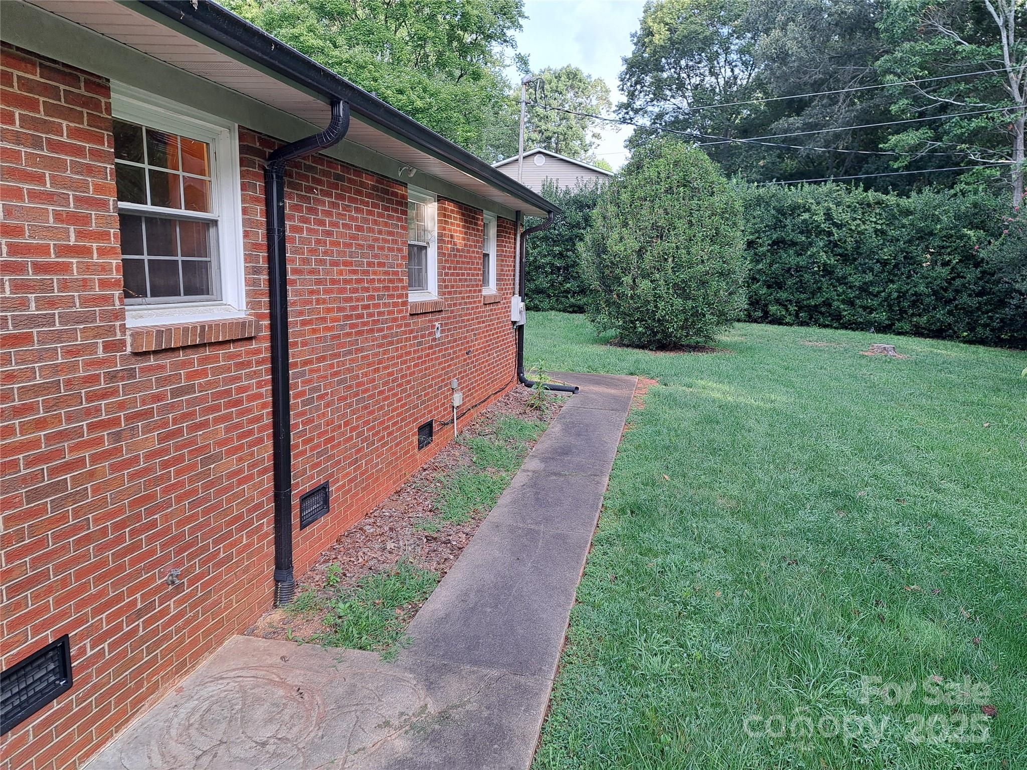 123 Softwind Lane Concord NC 28025