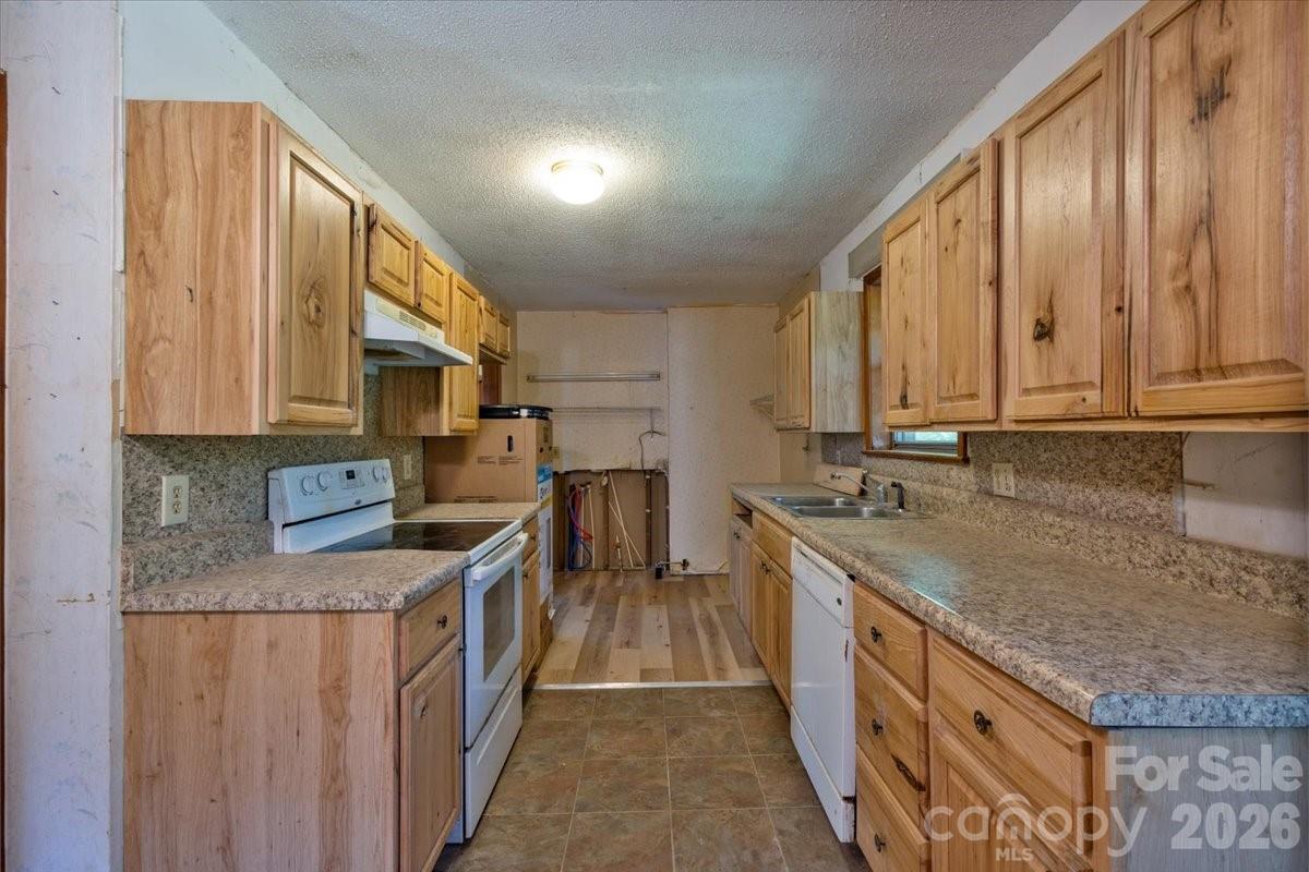 156 Old Sweetwater Road Robbinsville NC 28771