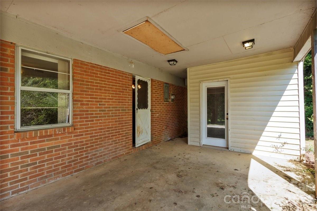 156 Old Sweetwater Road Robbinsville NC 28771