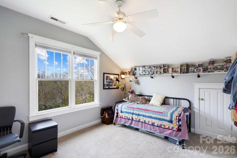 10238 Edgecliff Road Huntersville NC 28078