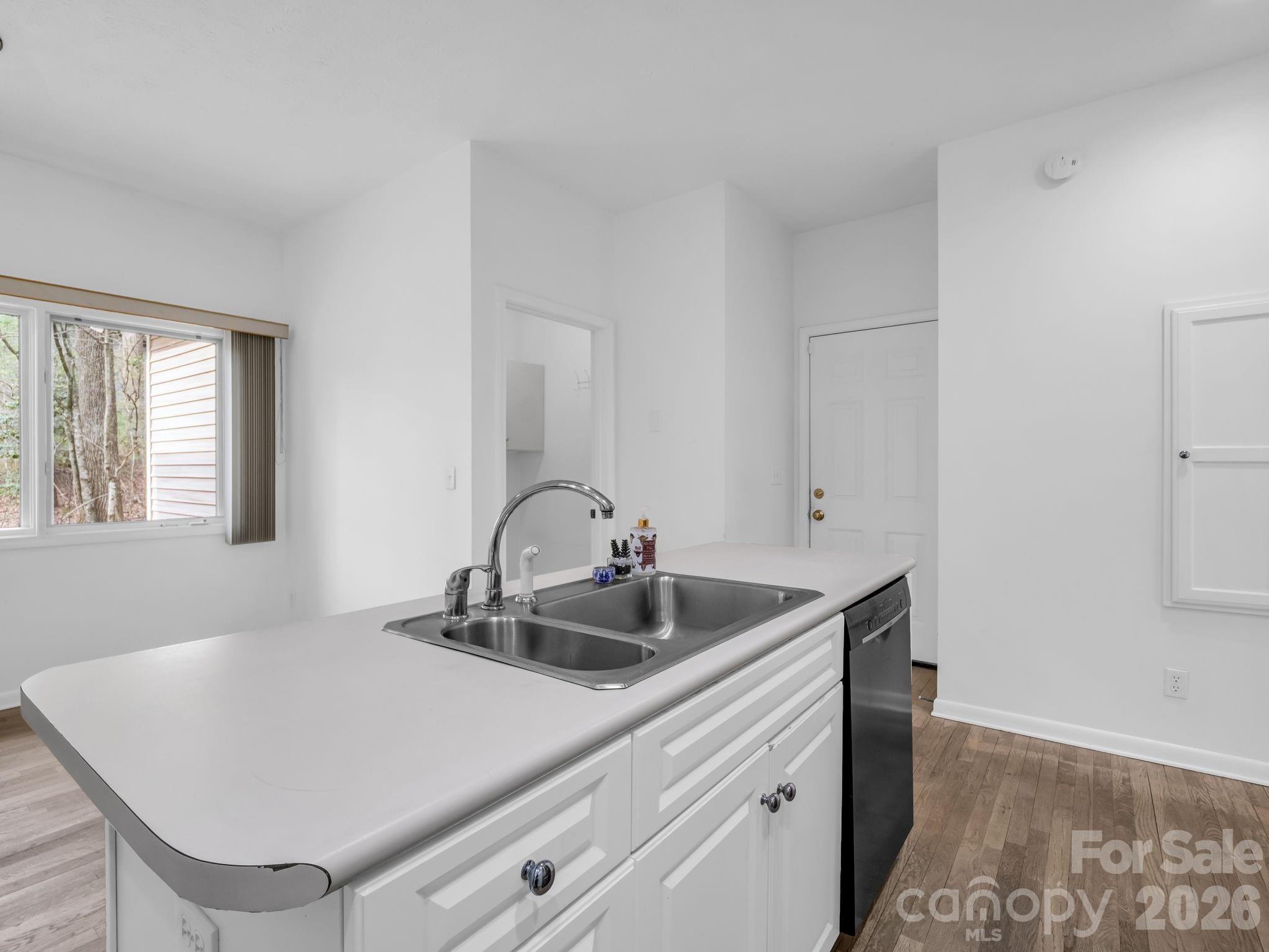 5 Hearthstone Lane Flat Rock NC 28731