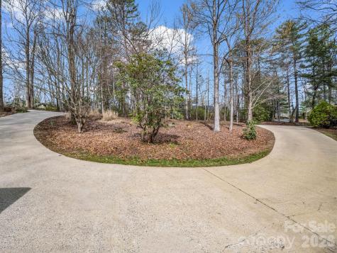 5 Hearthstone Lane Flat Rock NC 28731