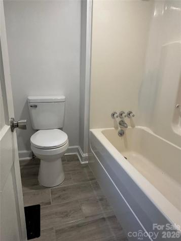 4028 Leo Street Winston Salem NC 27105