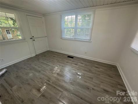 4028 Leo Street Winston Salem NC 27105