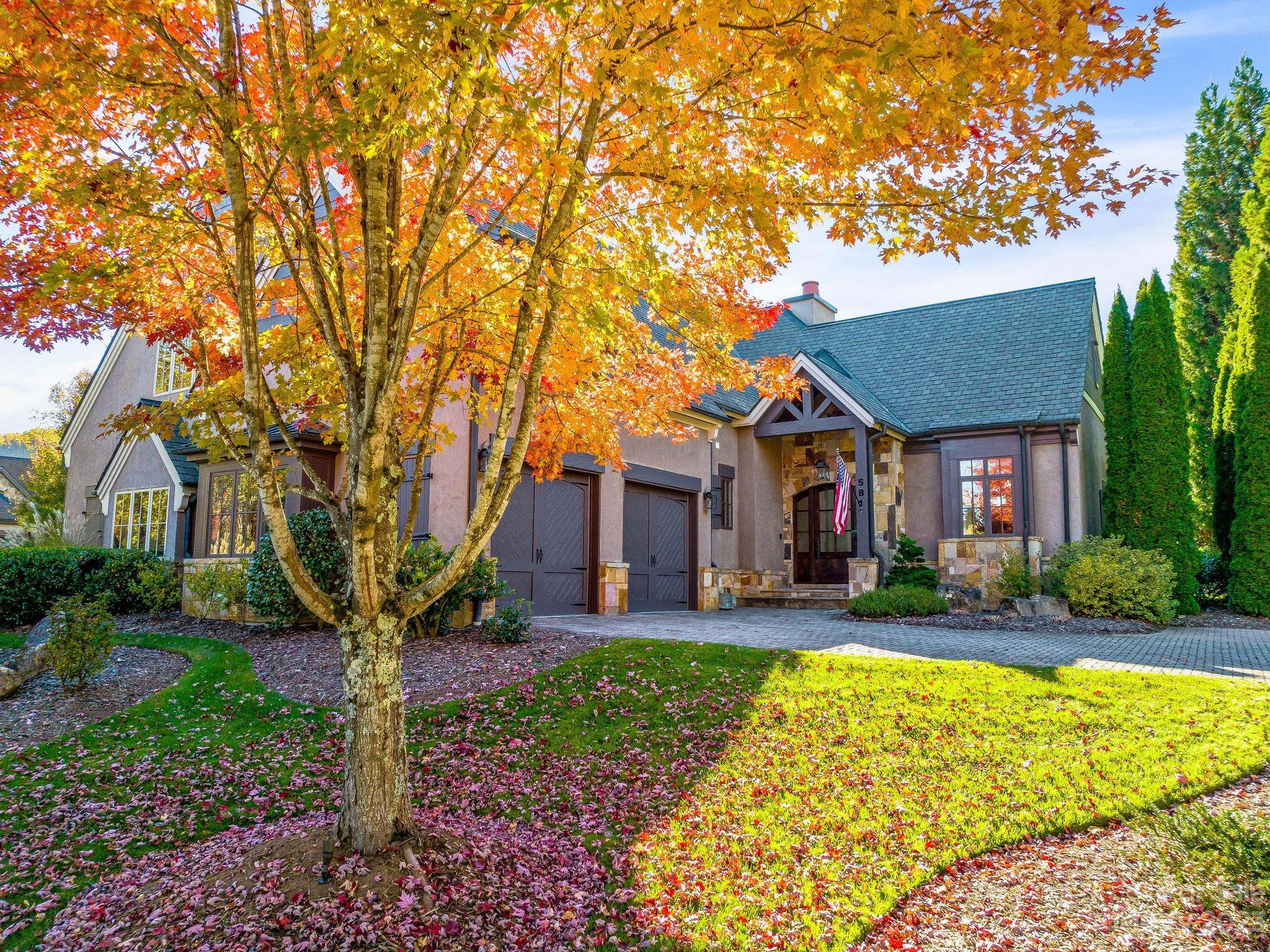 581 Walnut Valley Parkway Arden NC 28704