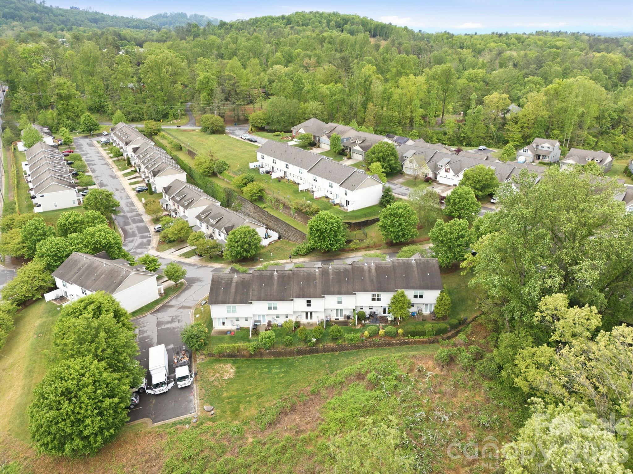 11 Athena Avenue Weaverville NC 28787