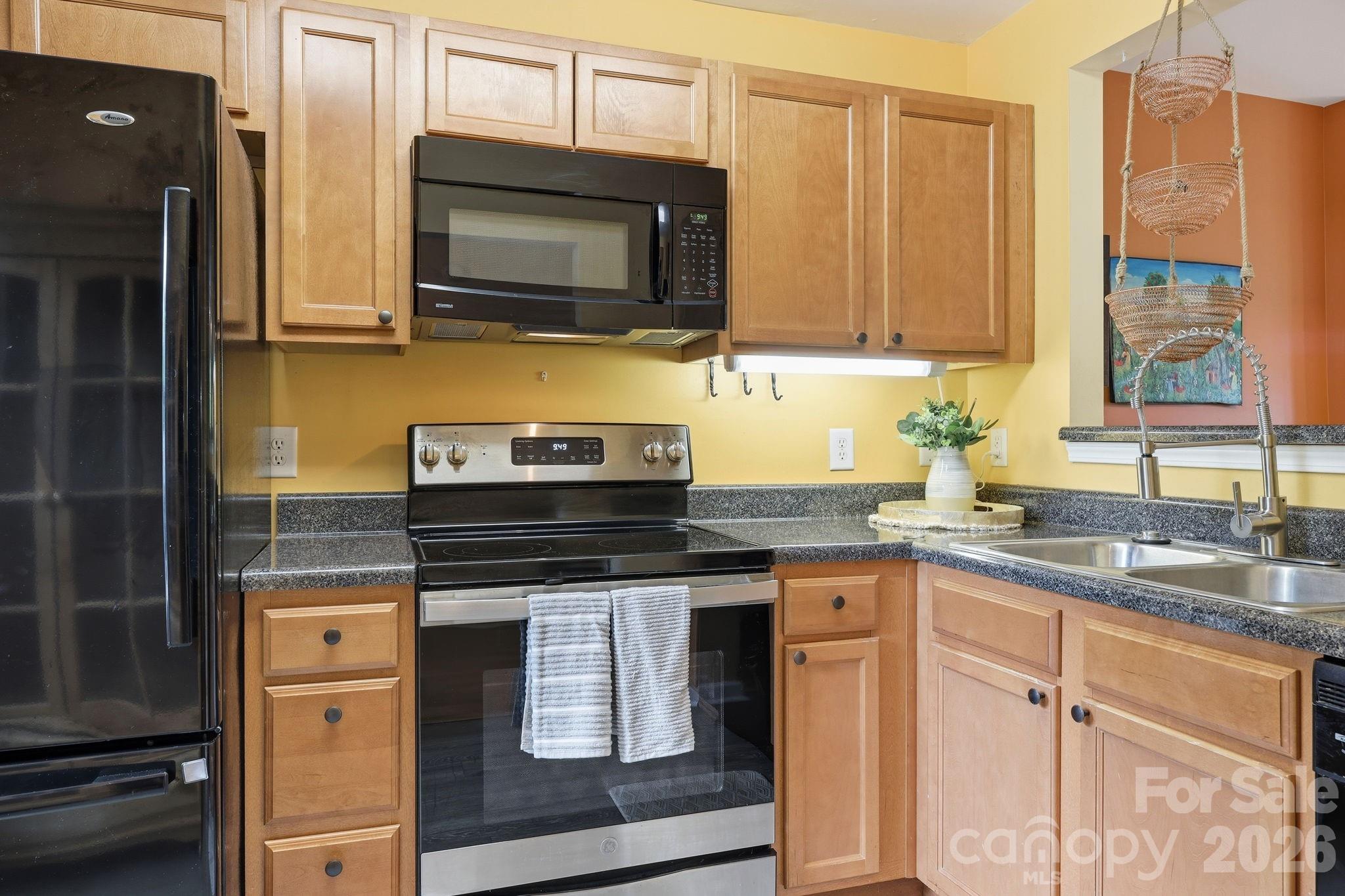 11 Athena Avenue Weaverville NC 28787