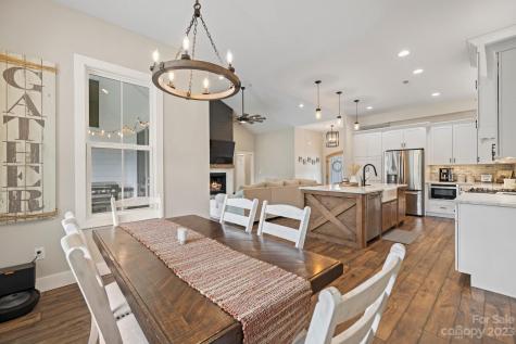 240 Falling Leaves Lane Hendersonville NC 28792