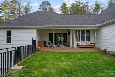 240 Falling Leaves Lane Hendersonville NC 28792