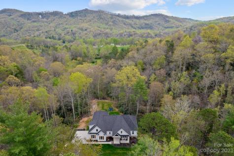 240 Falling Leaves Lane Hendersonville NC 28792