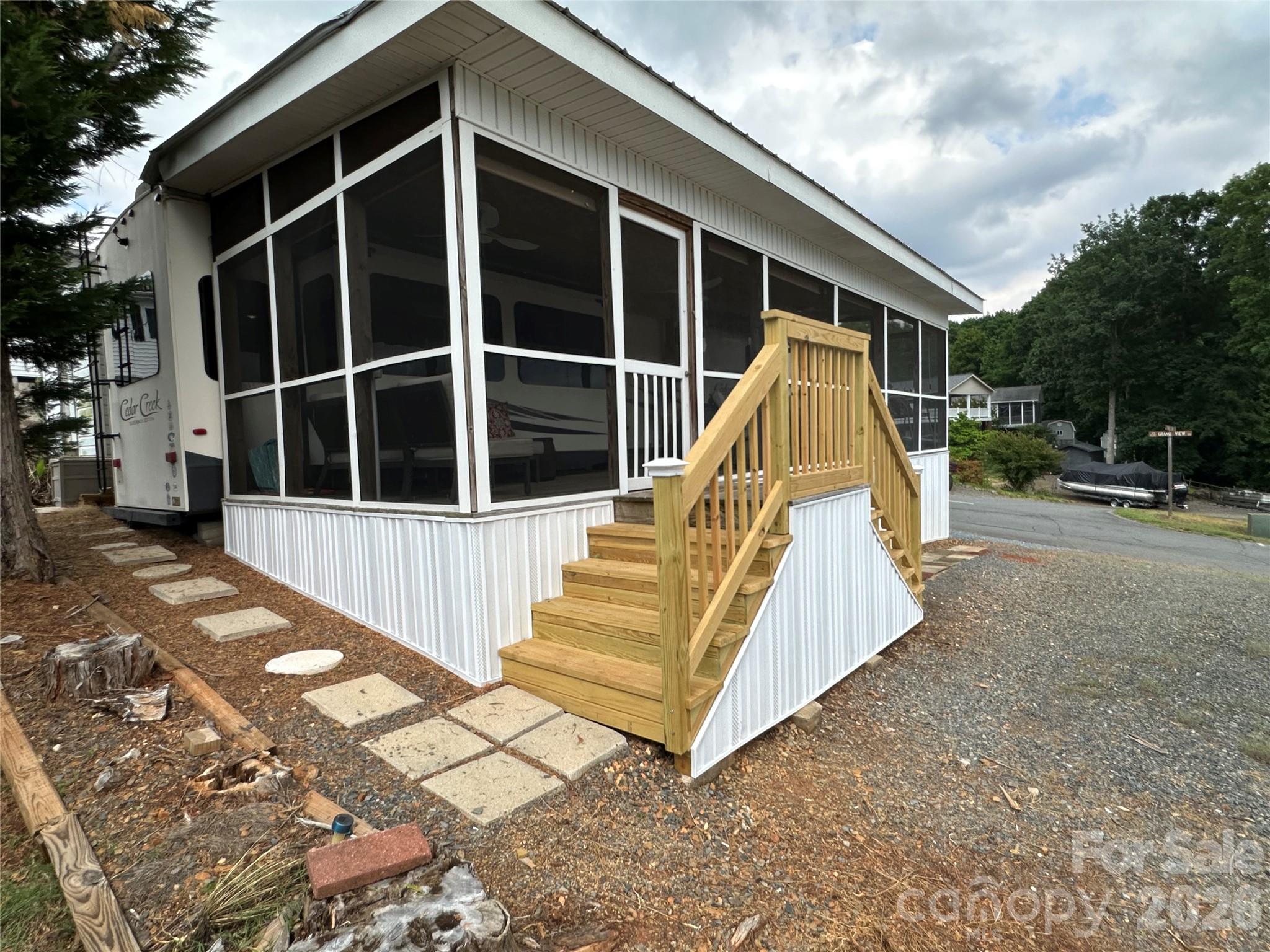 223 Grand View Drive New London NC 28127