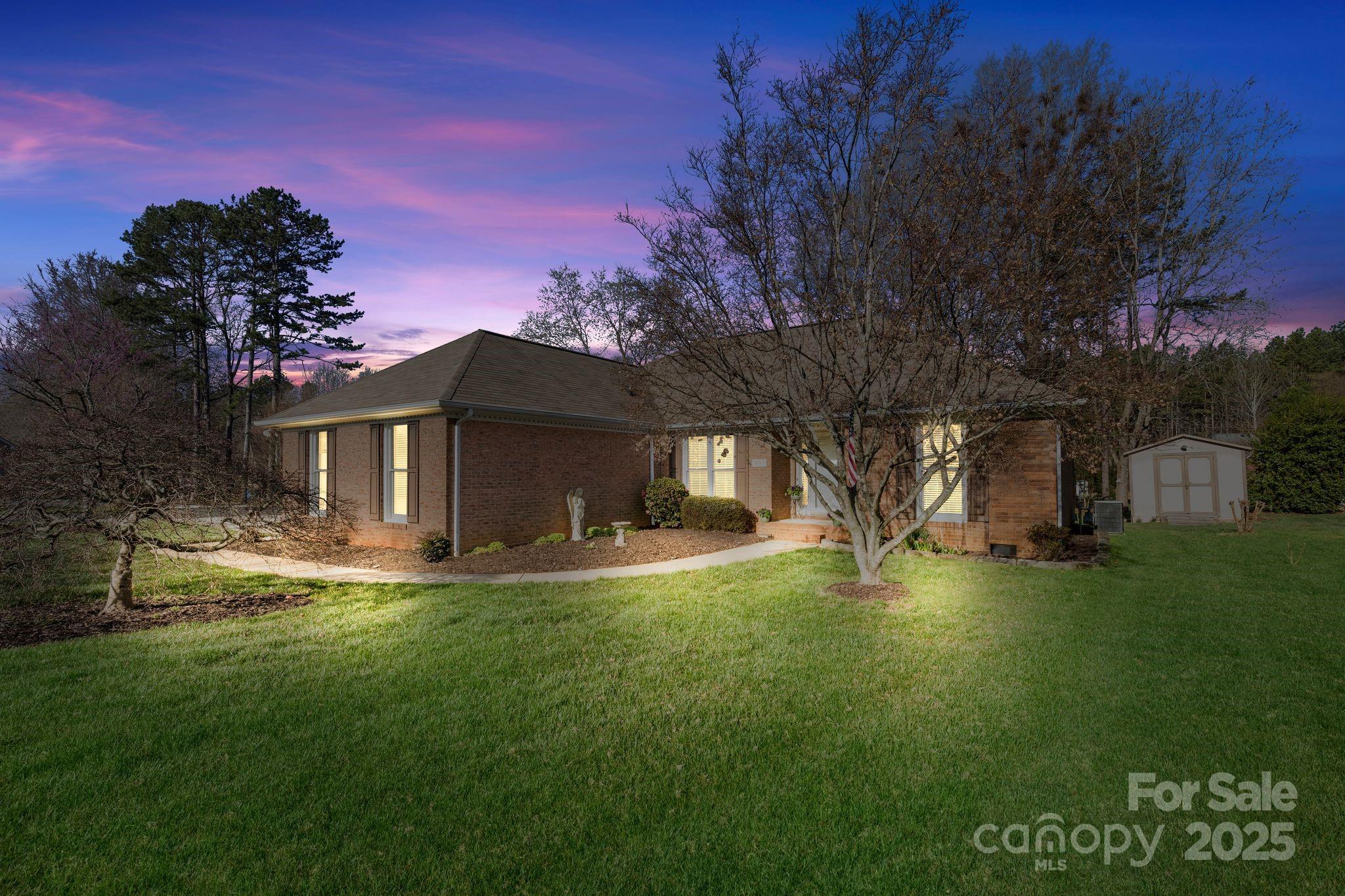 861 Emerson Drive Mooresville NC 28115