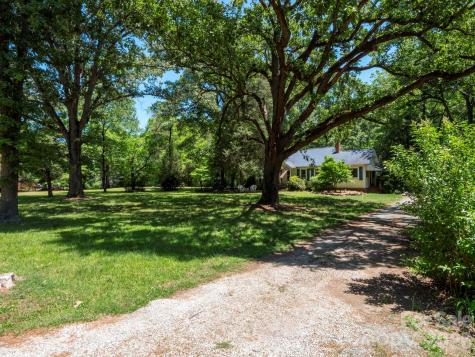 5219 Crow Road Mineral Springs NC 28112