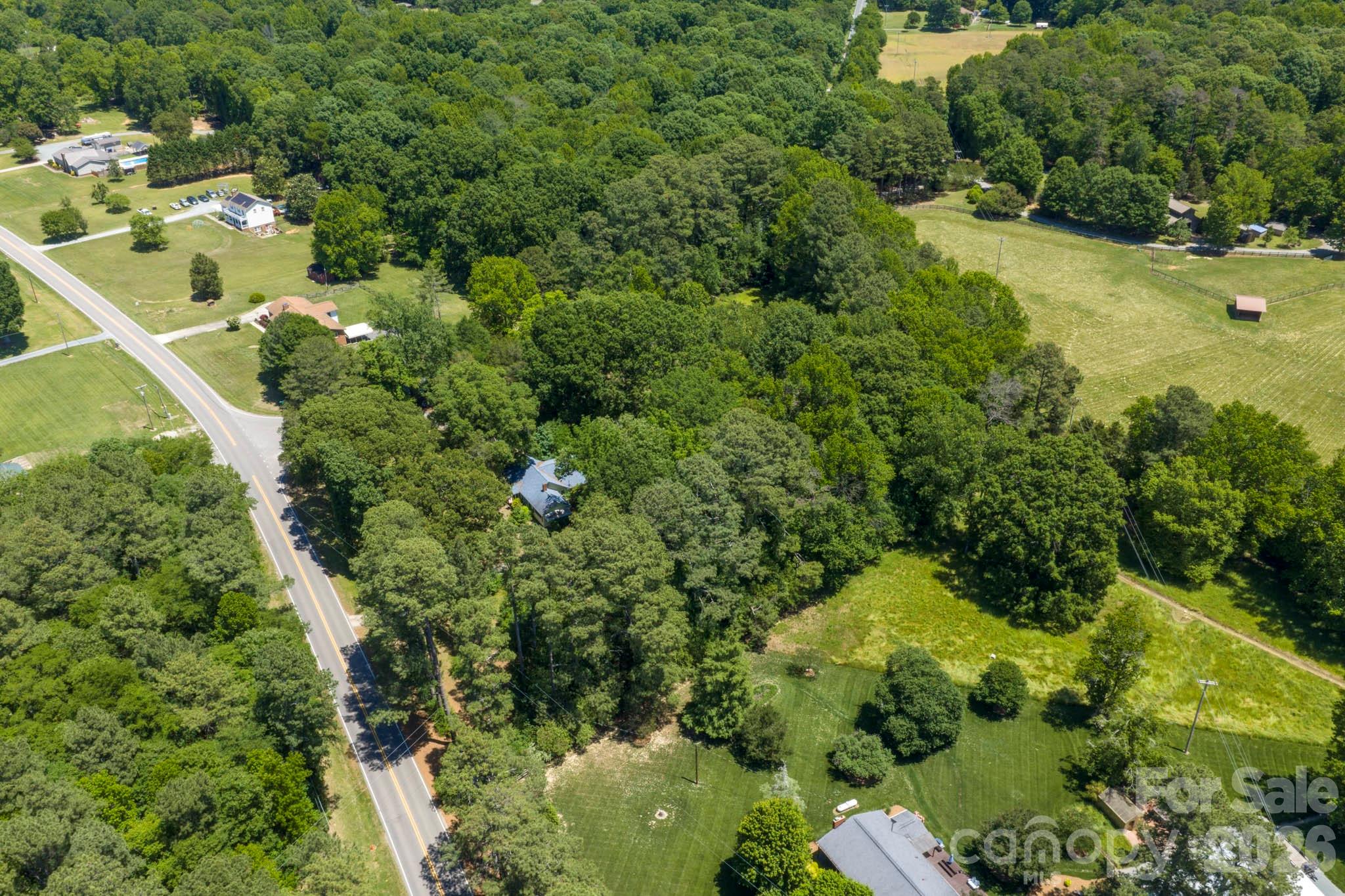 5219 Crow Road Mineral Springs NC 28112