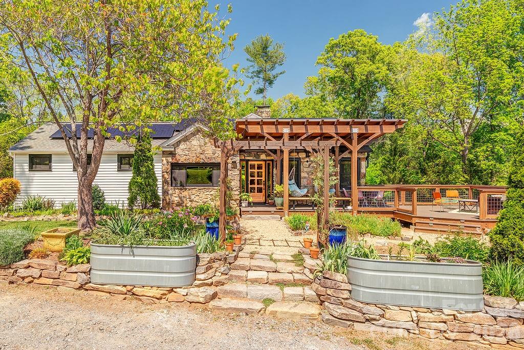 10 Hillendale Road Asheville NC 28805