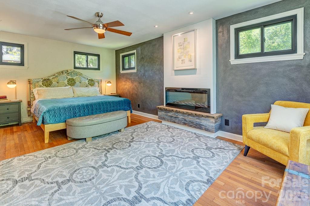 10 Hillendale Road Asheville NC 28805