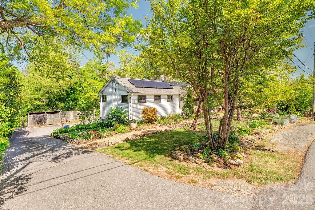 10 Hillendale Road Asheville NC 28805