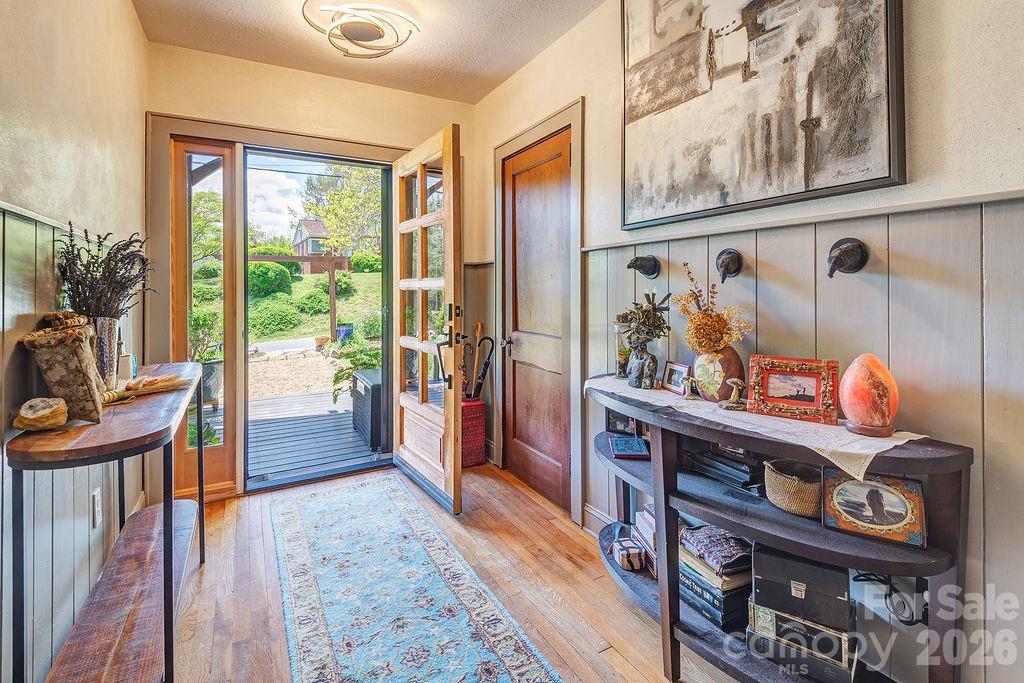 10 Hillendale Road Asheville NC 28805