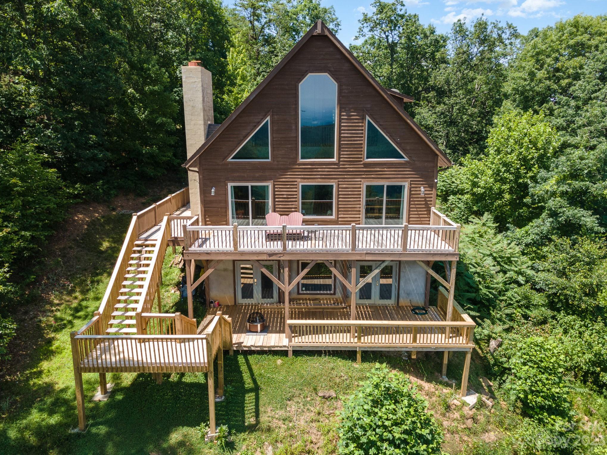 2913 Pine Ridge Drive Connelly Springs NC 28612
