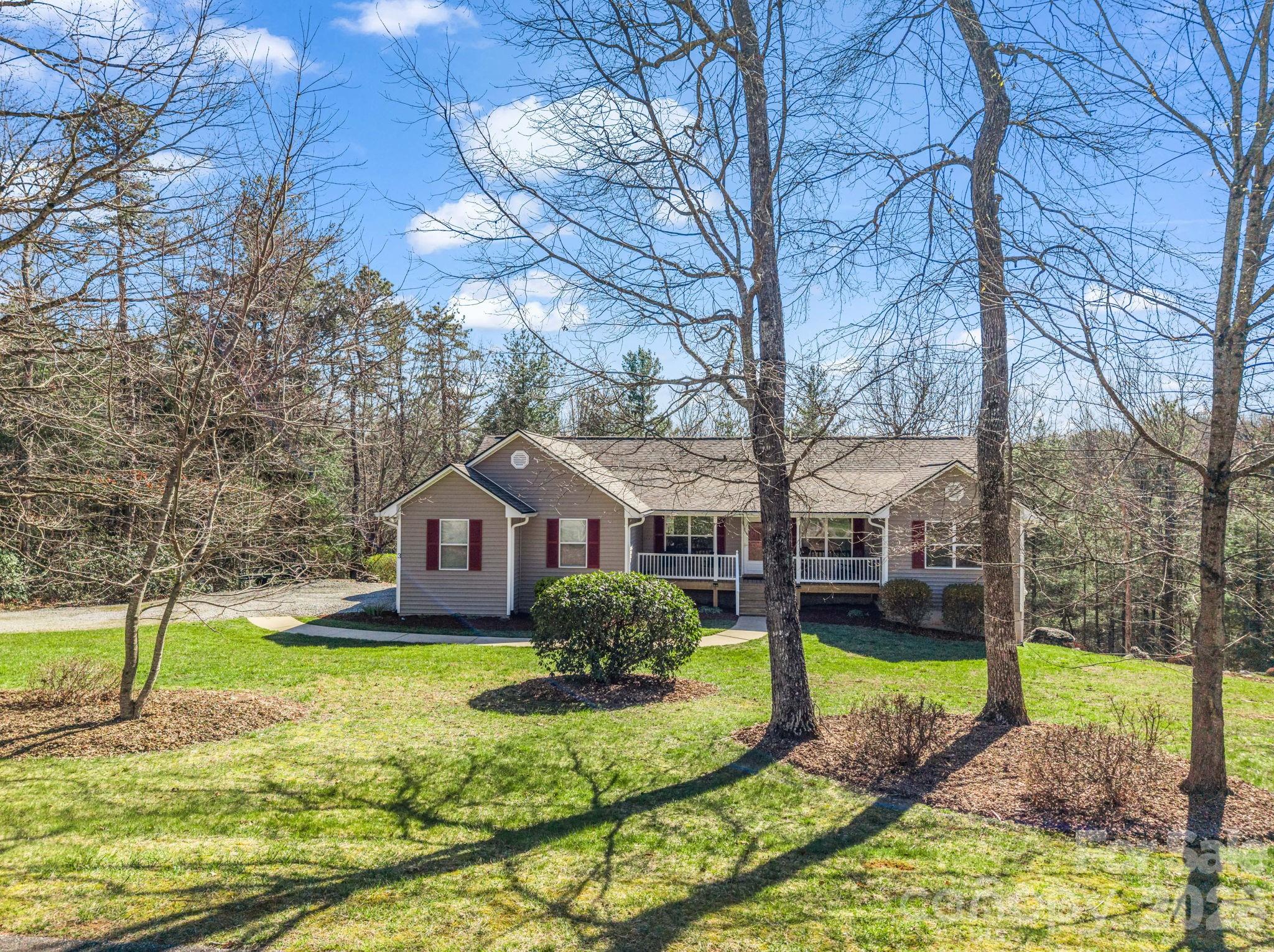 3 Wagon Trace Flat Rock NC 28731