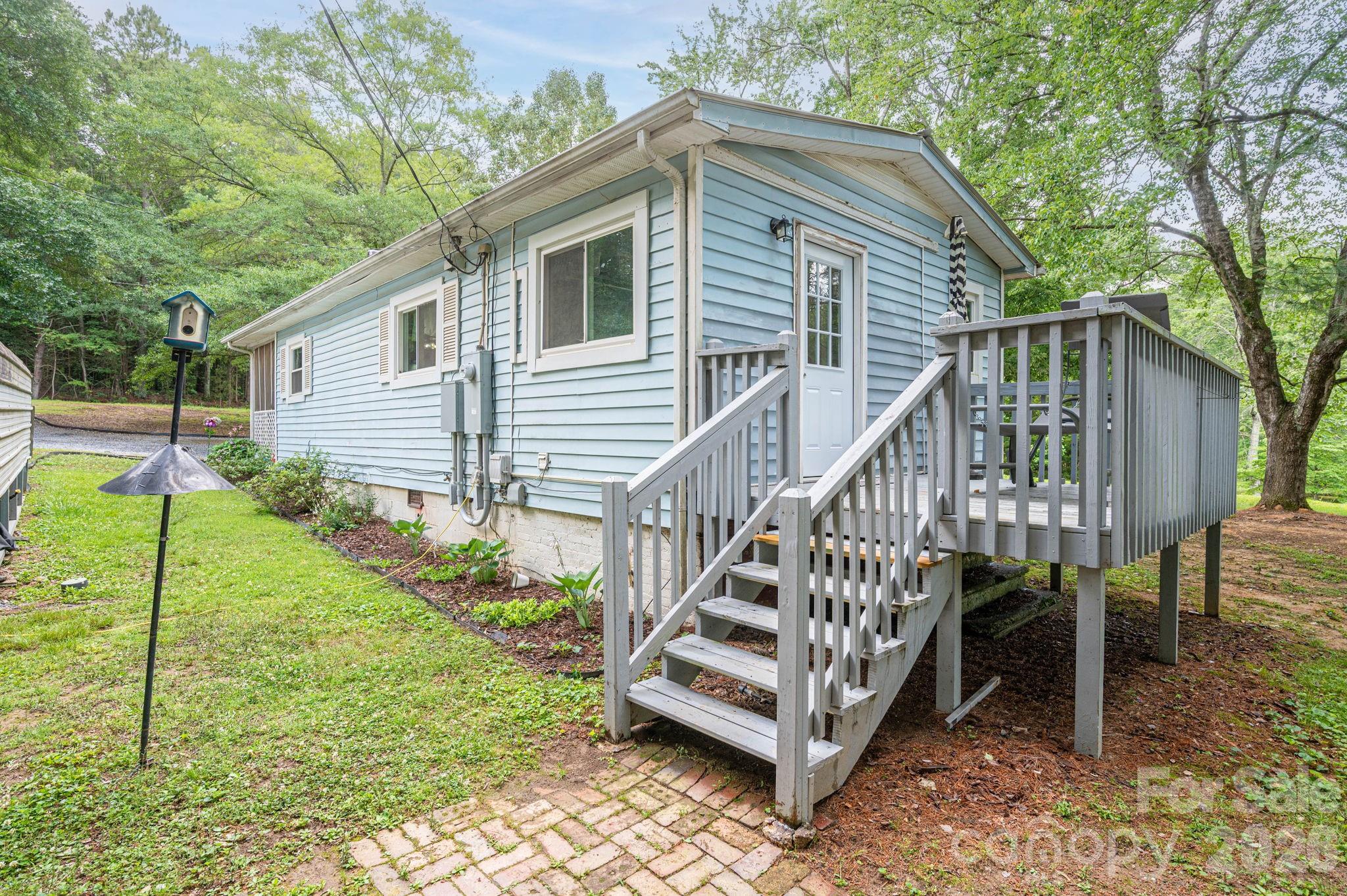 2002 Bill Lynch Road Lincolnton NC 28092
