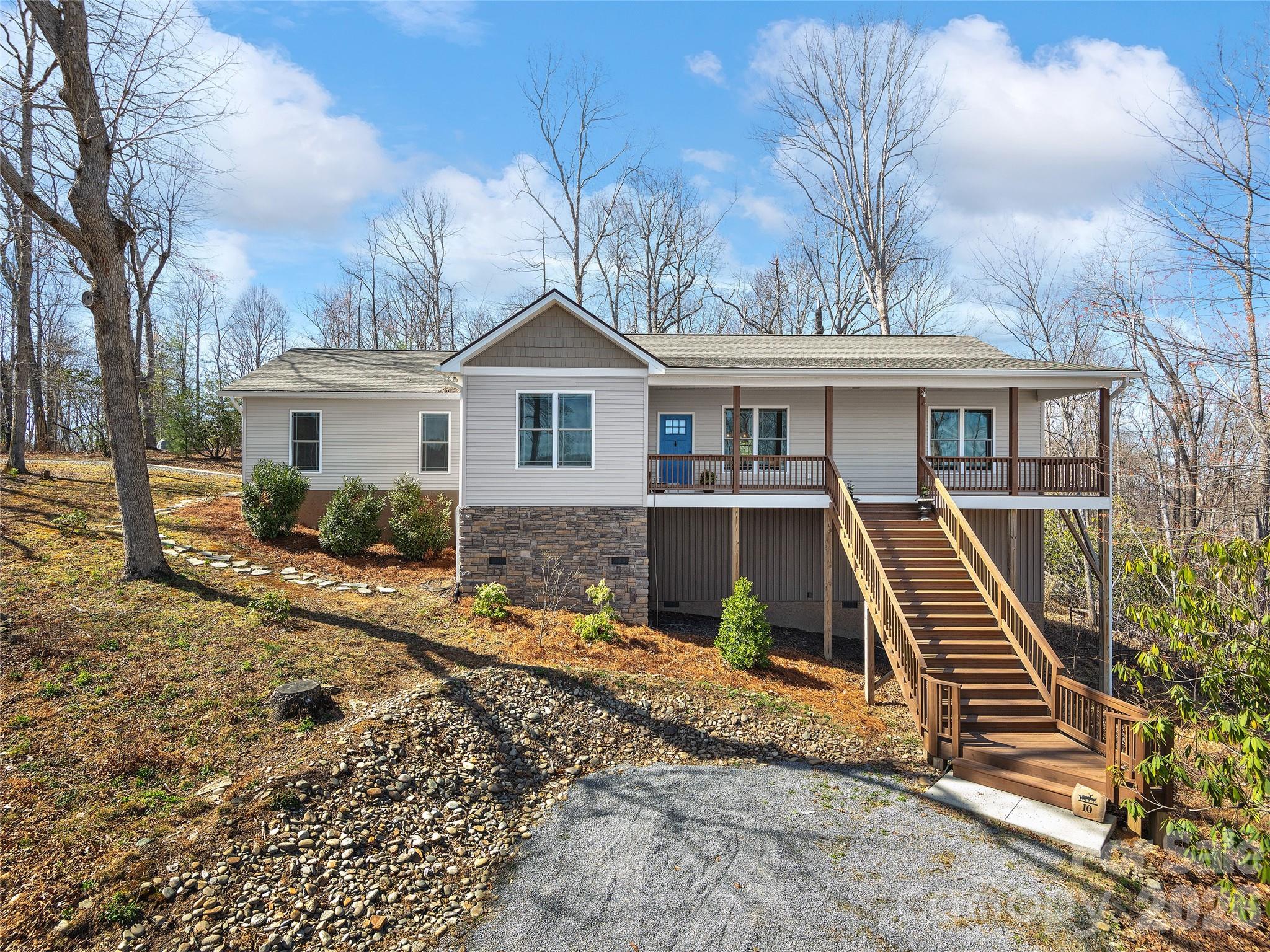 10 Starview Lane Hendersonville NC 28739