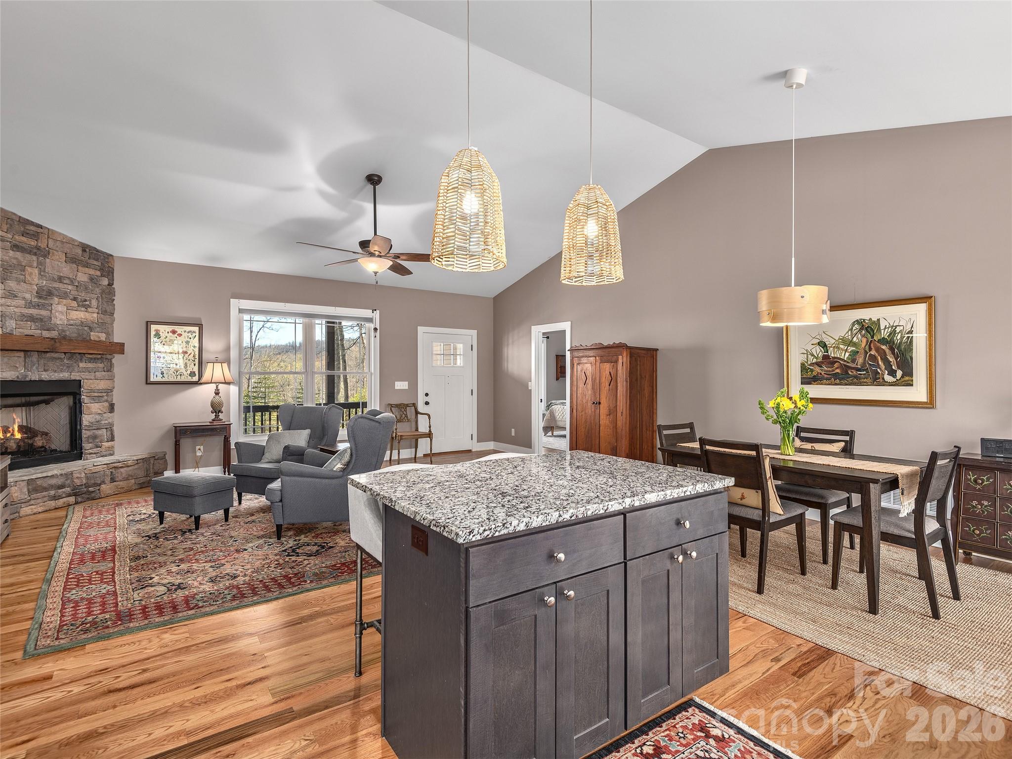 10 Starview Lane Hendersonville NC 28739