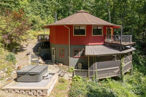 78 Bryant Road Swannanoa NC 28778