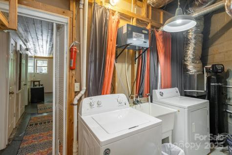 78 Bryant Road Swannanoa NC 28778