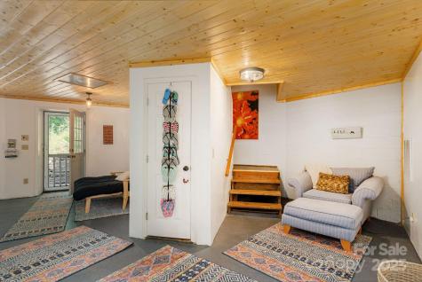 78 Bryant Road Swannanoa NC 28778
